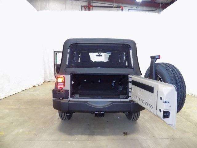 Jeep Wrangler Unlimited 2017 photo 7